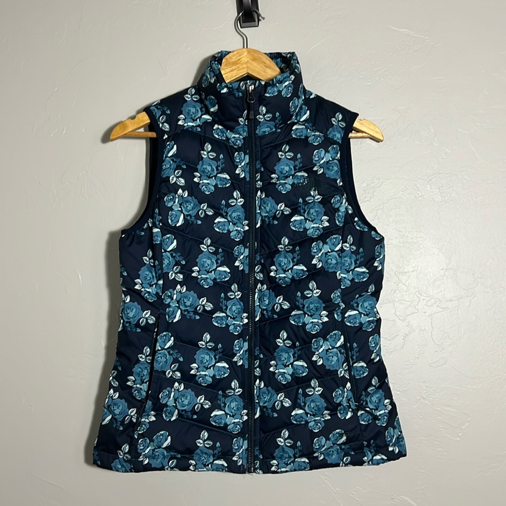 The North Face 550 Floral Vest - Women’s S